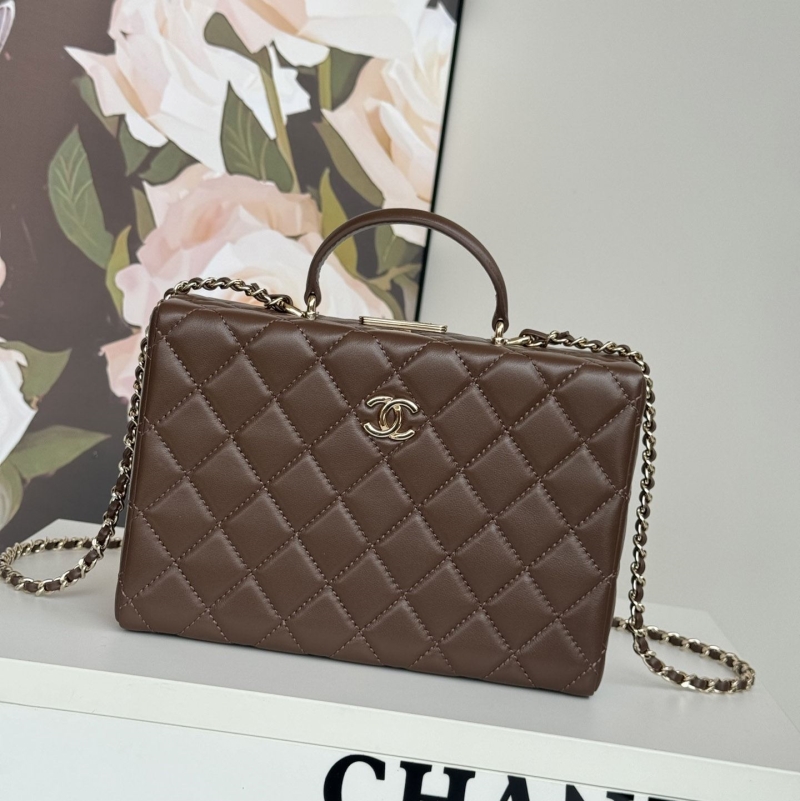 Ch*el box bags
